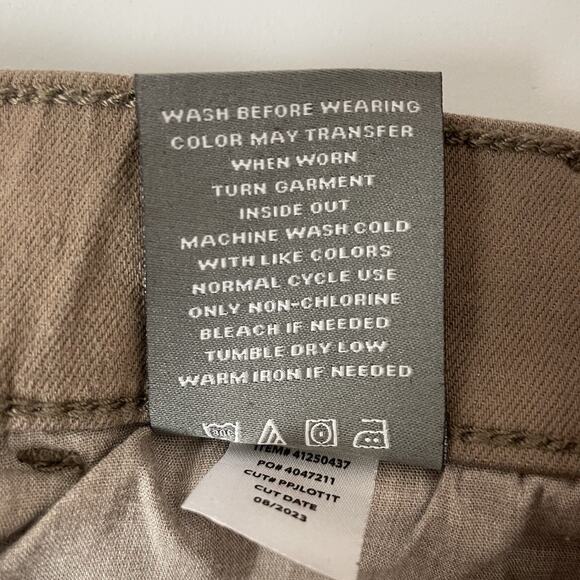 Torrid Weekend Boyfriend Straight Mid Rise Pants Pull On Morel Brown 12 Tall 0T - Picture 11 of 13